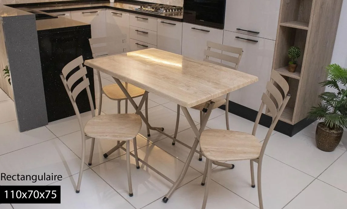 Table rectangulaire 110/75 cm + 4 chaise
